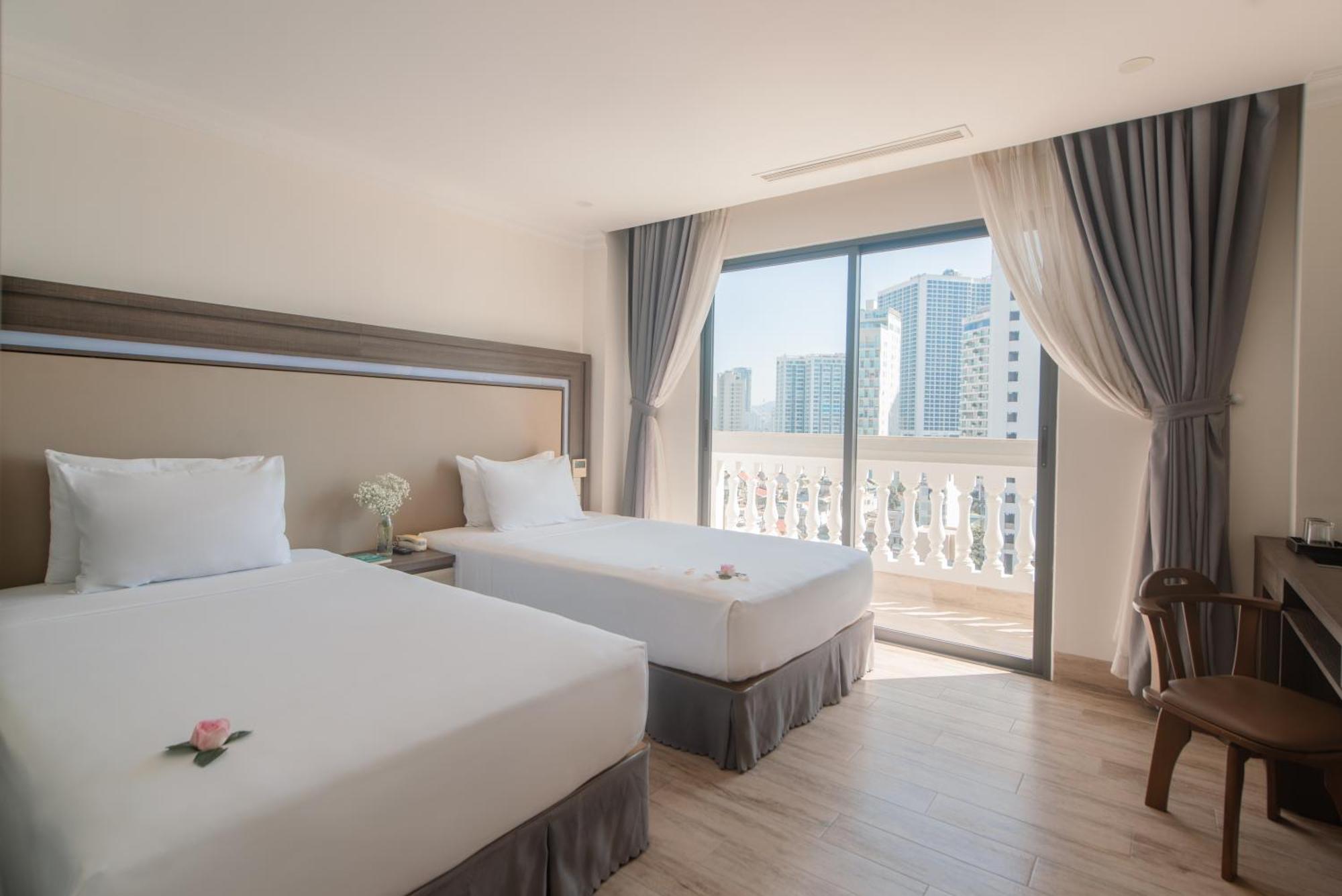 Seven Seas Hotel Nha Trang Exterior foto